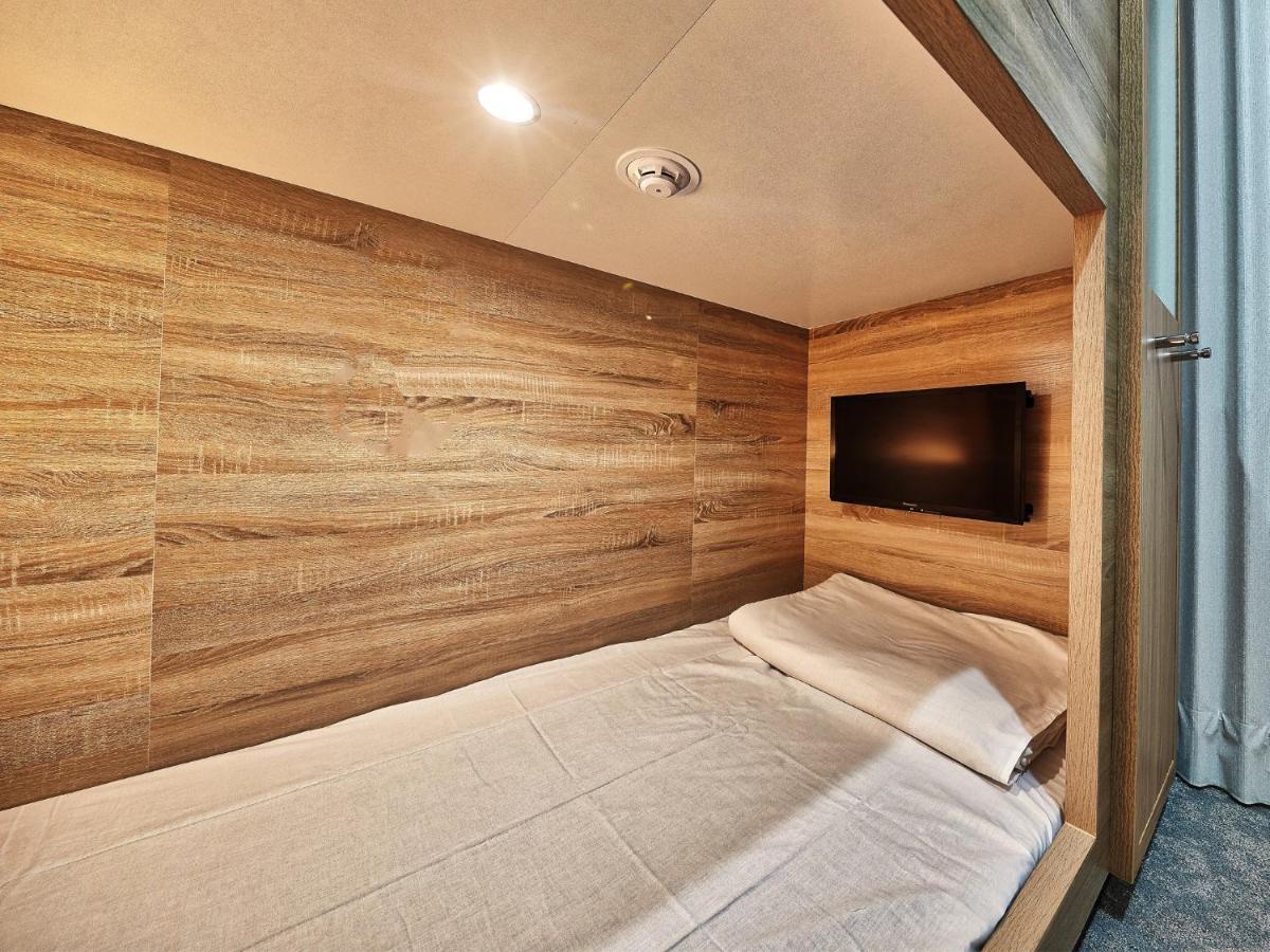 Cabin&Hotel Retime Naha Exterior photo